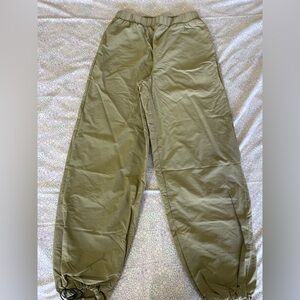 Women’s Olive Green Casual Pants XS